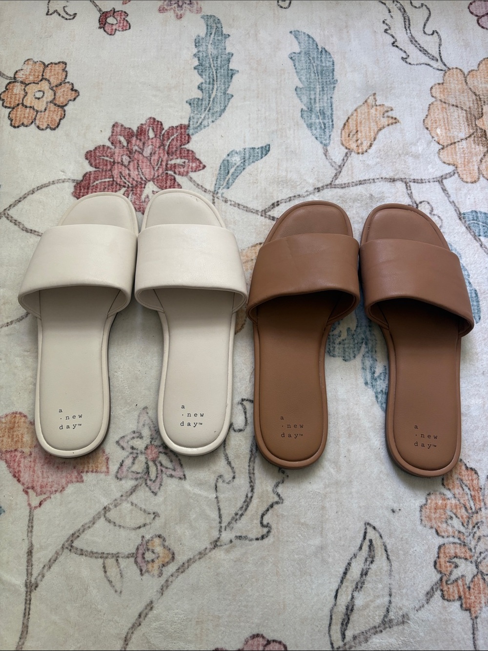 Set of a new day Neutral Slide Sandals — Cream and Brown Pairs